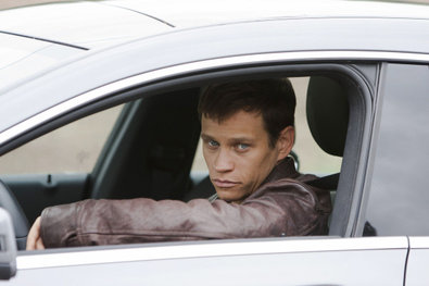 Obrázek 1 z 15: Margaret Ruhnau (Sylke Hannasky, vlevo) a Dr. Ruhnau (Christoph Gareisen) dráha s psychologem (Maria gardenier) a inspektor Černý, TV pokrytí z únosu své dcery (Daniel Wiemerem, r.).